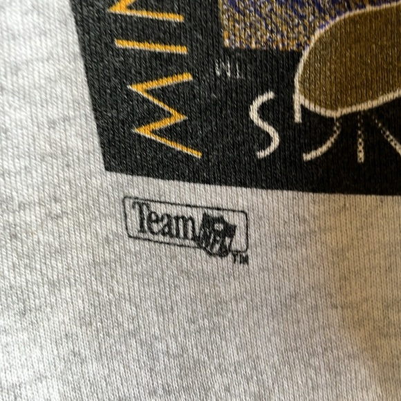 Minnesota Vikings 1994 Team NFL Magic Johnson Athletic Sweater Cut-Off NFLP - XL - Picture 5 of 9